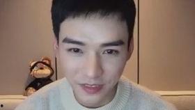 狼人杀美女吃瓜,揭秘狼人杀背后的秘密与激情