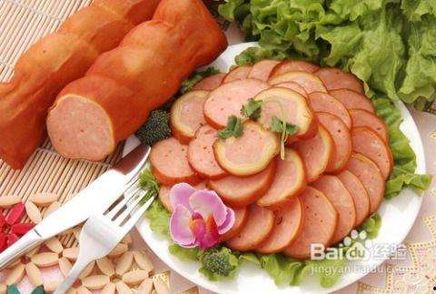 大瓜吃巨型火腿,一场味蕾与勇气的较量