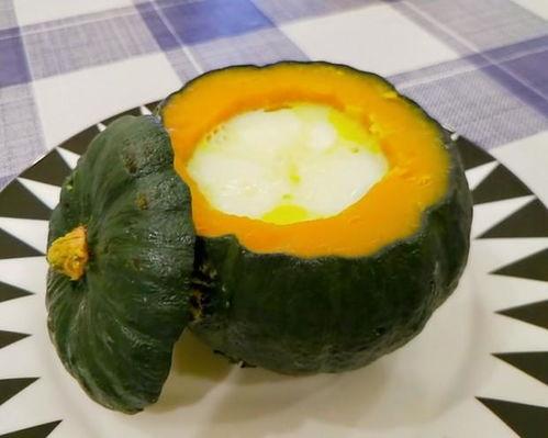 小布丁吃瓜,小布丁的瓜田奇遇记